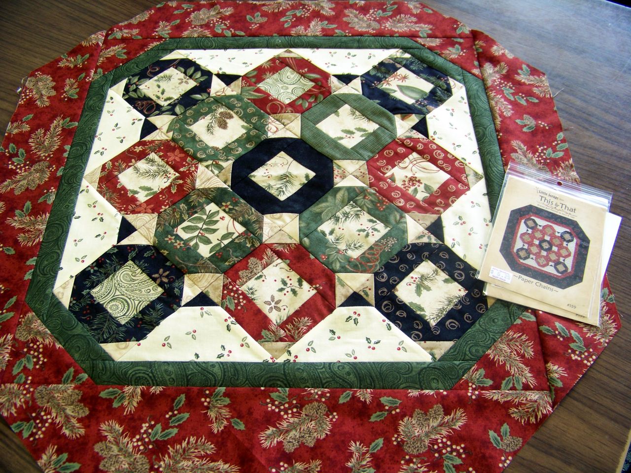 Attic Window Quilt Shop SAMPLES AT THE ATTIC WINDOW QUILT SHOP